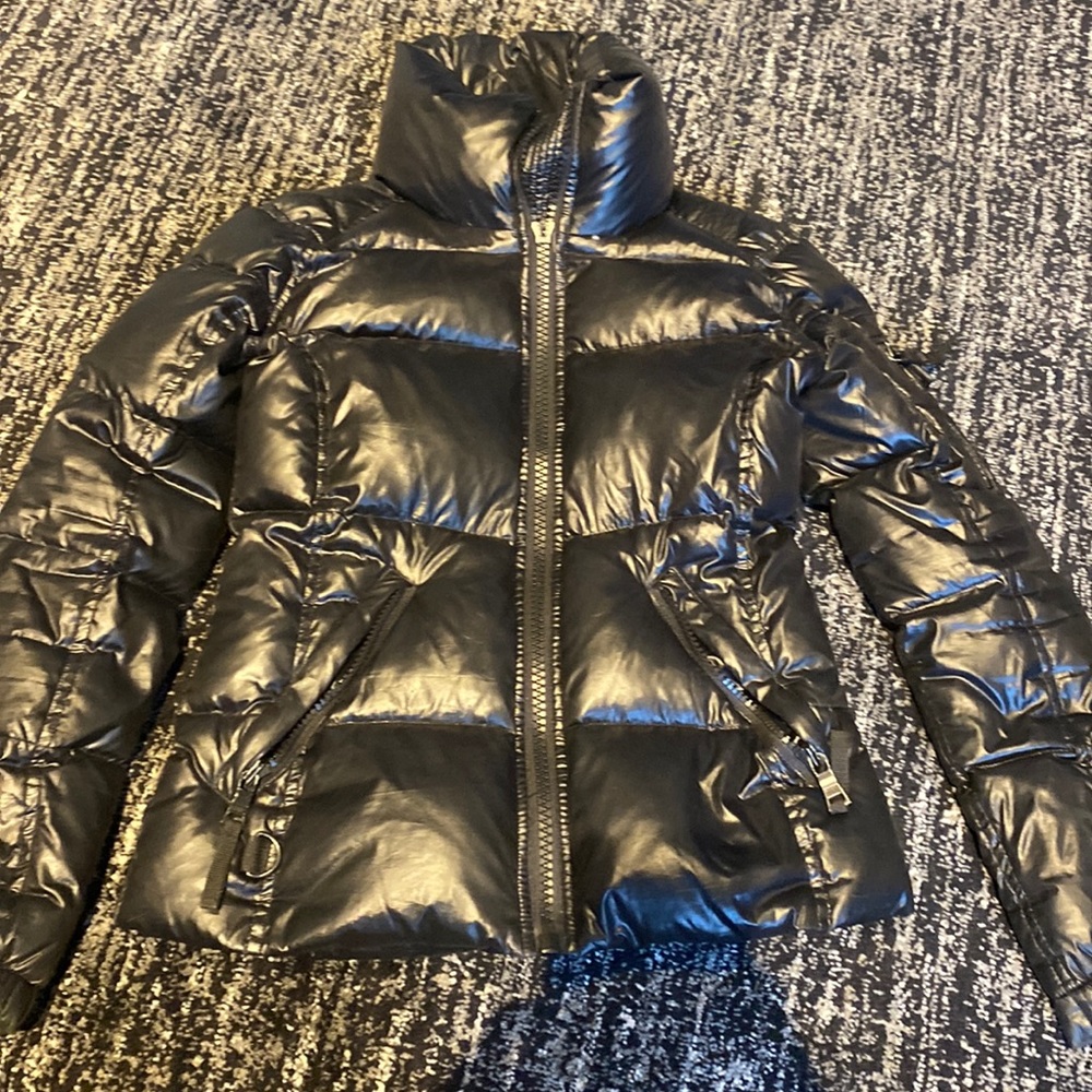 black sam jacket